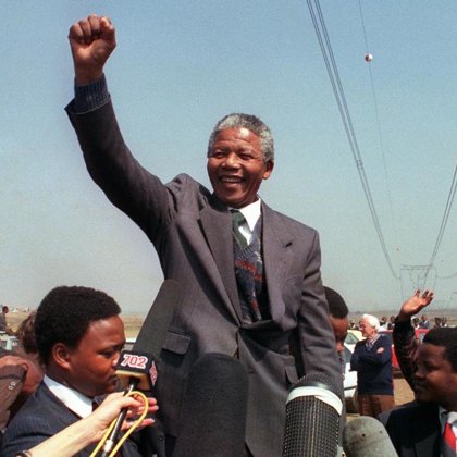NELSON MANDELA (1918 -2013) WAS A TRUE INTERNATIONALIST.HE WAS AN ANTI - APARTHEID HERO,HE SPENT 27  YEARS IN JAIL.MANDELA'S LIFE WAS KENNEDYESQUE IN IT'S COMBINATION OF GREAT POLITICAL ACHIEVEMENT AND HEARTBREAKING PERSONAL TRAGEDY.